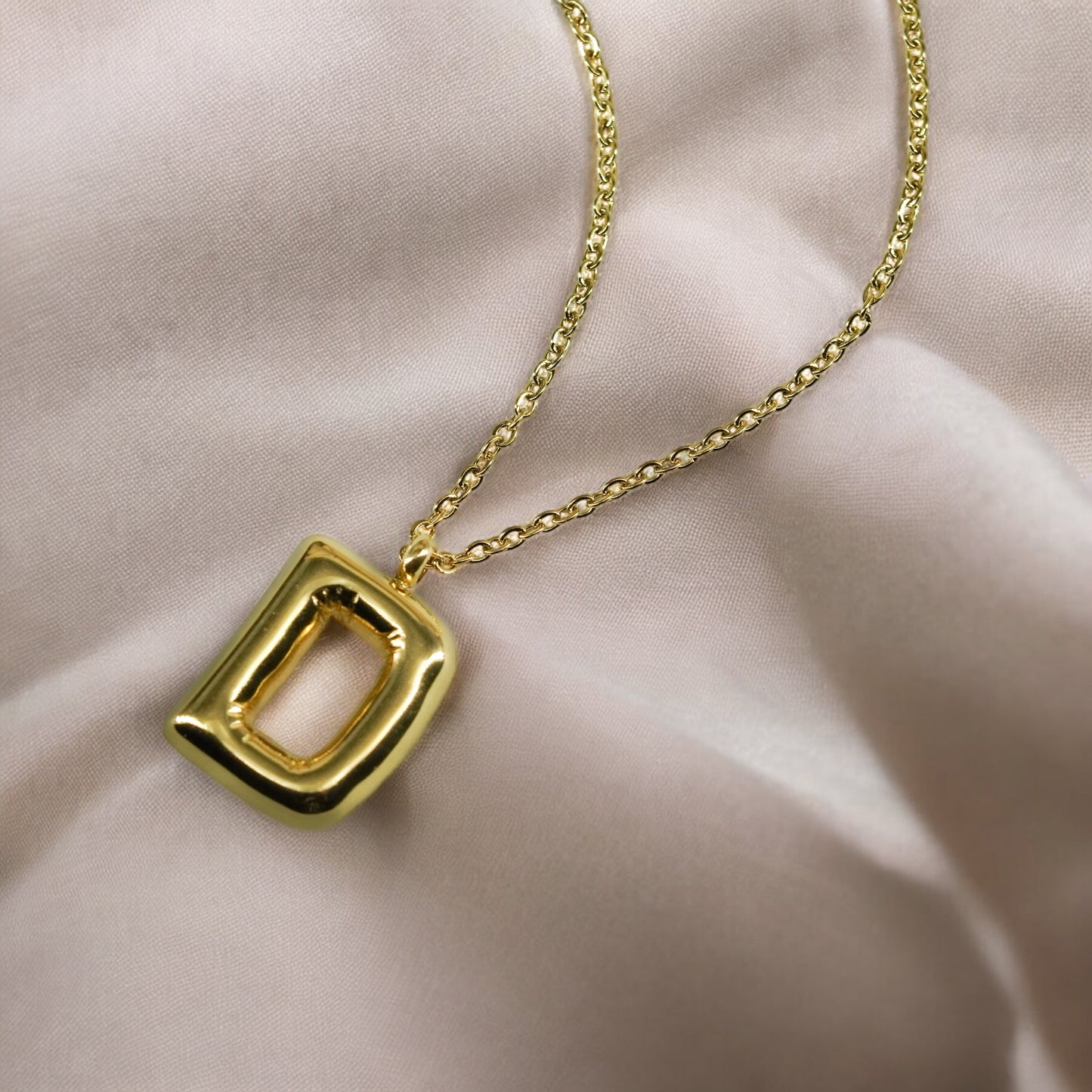 Collar de Iniciales