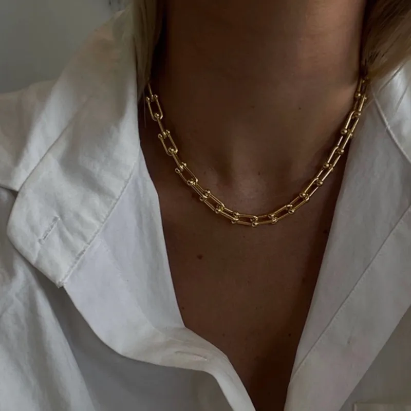 Collar Viena