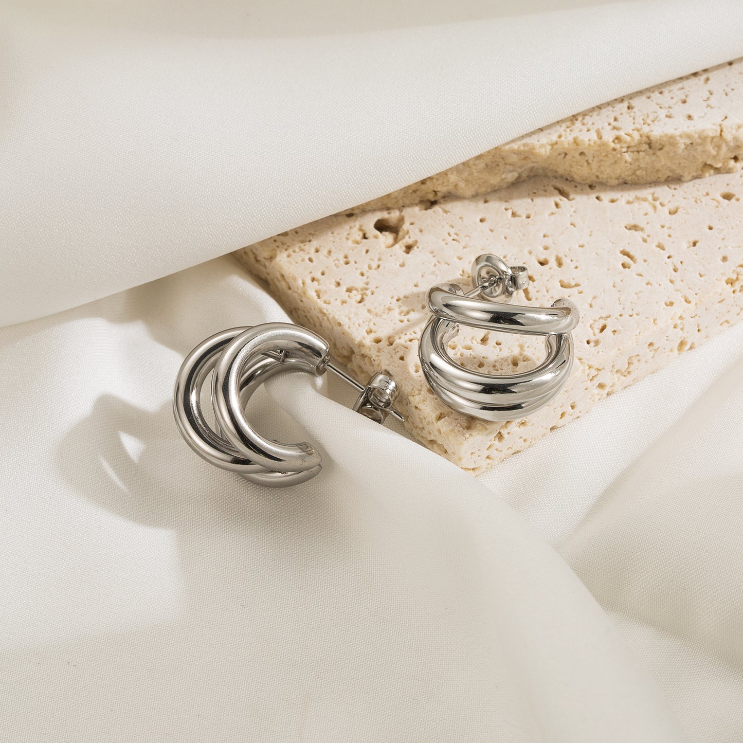Aretes Tara