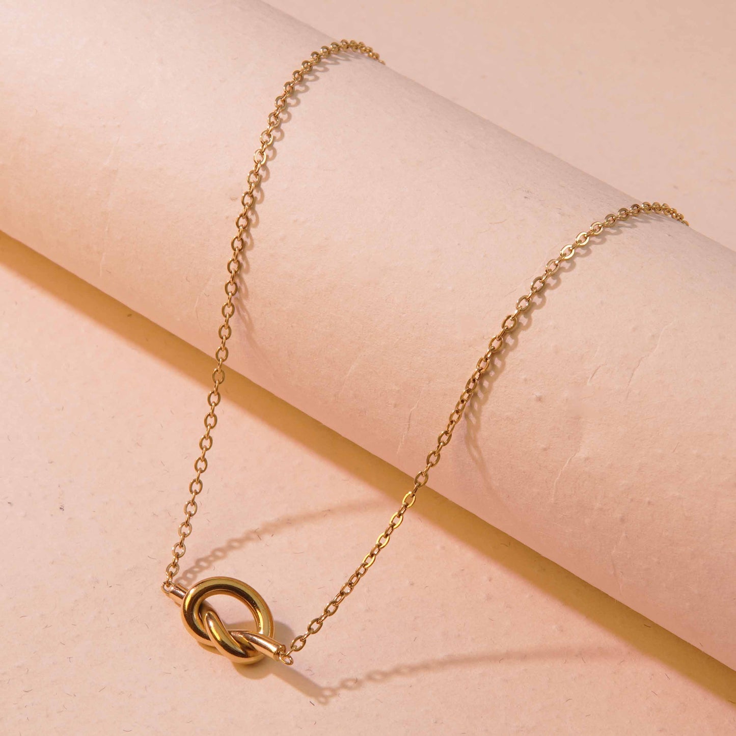 Collar Nudo